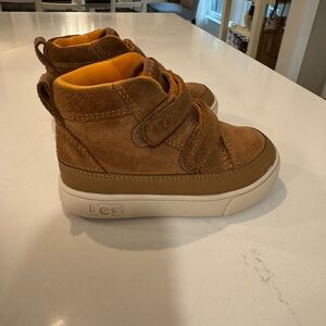 UGG  Toddler's Rennon II Weather Sneaker